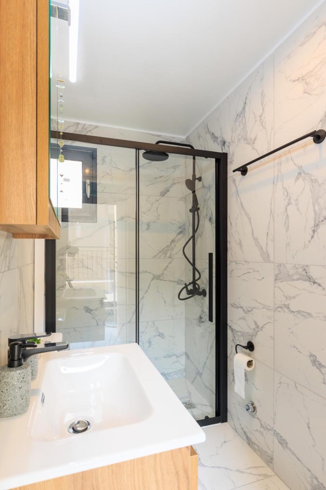 Aiolos Super Lux Suite Jucuzzi Nea Smyrni Centre アテネ エクステリア 写真